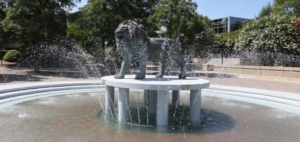 Monarch Lion Fountain