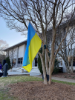 A Ukrainian flag is displayed outside of Webb Center. Photo Amber Kennedy/ODU