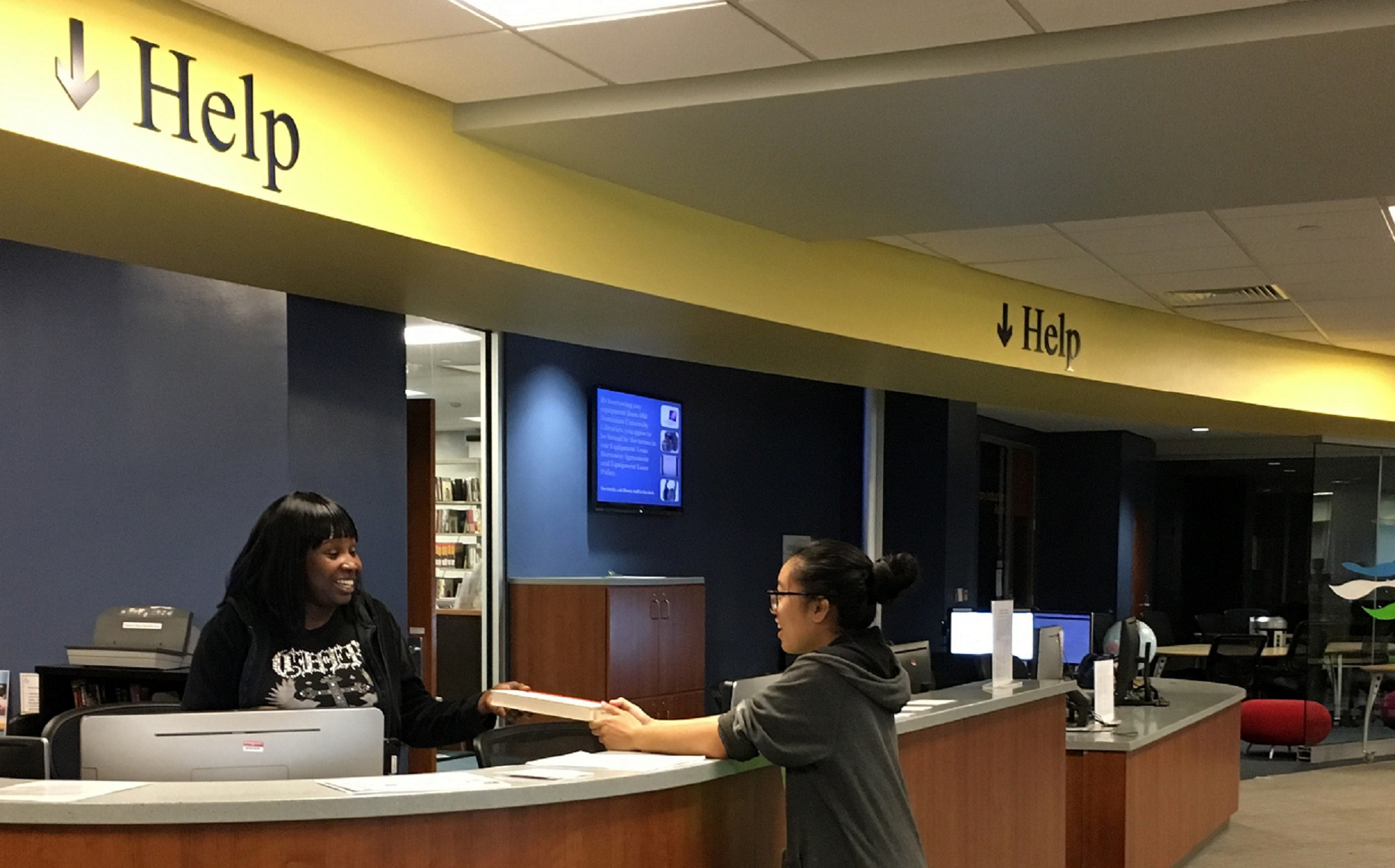 Perry Library Help Desk