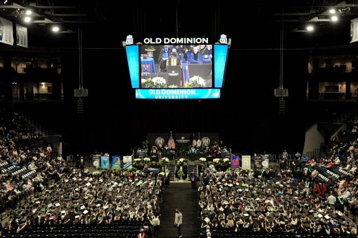 Fall-commencement morning-ceremony-184