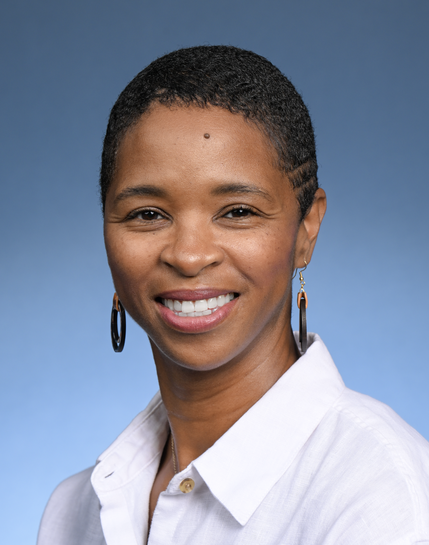 headshot of Deanne Davis Brooks