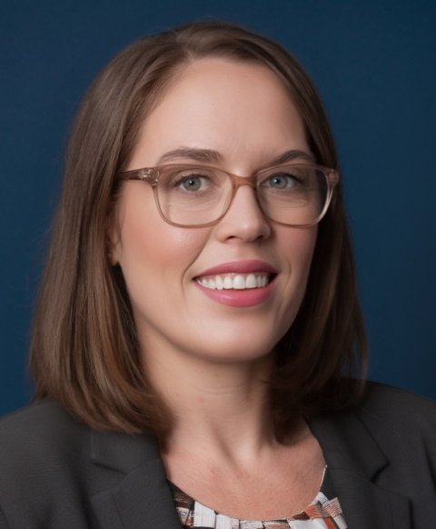 headshot of Amber Matthews