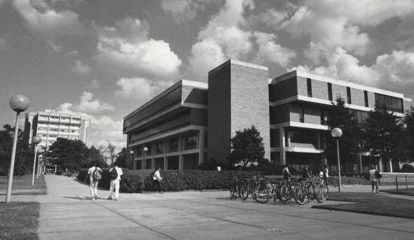 Perry Library in the 1980s