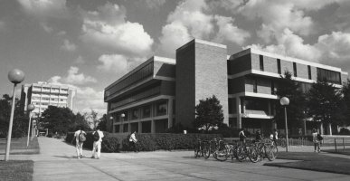 Perry Library in the 1980s