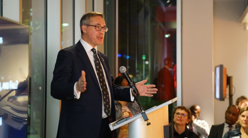 Richard Butterwick-Pawlikowski speaking at the Baron and Ellin Gordon Art Galleries.
