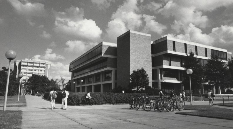 Perry Library in the 1980s