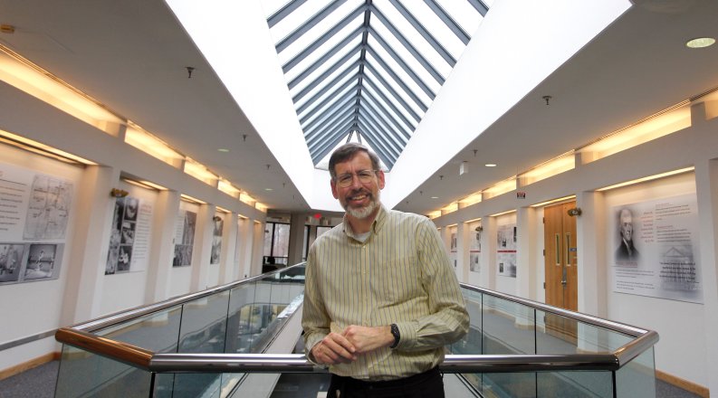 Professor Larry Weinstein Jefferson Lab