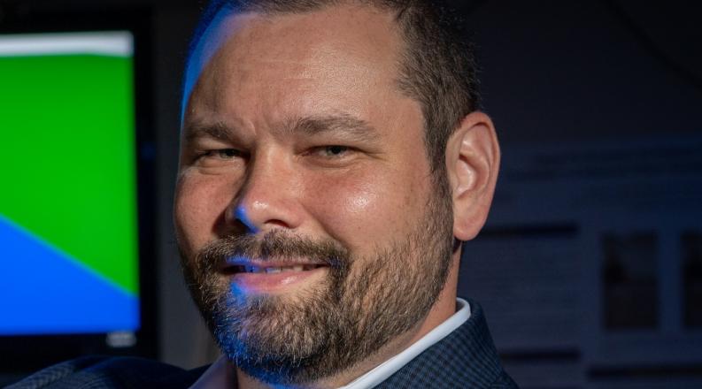 christopher-rhea-headshot