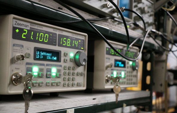 Physics Lab Equipment