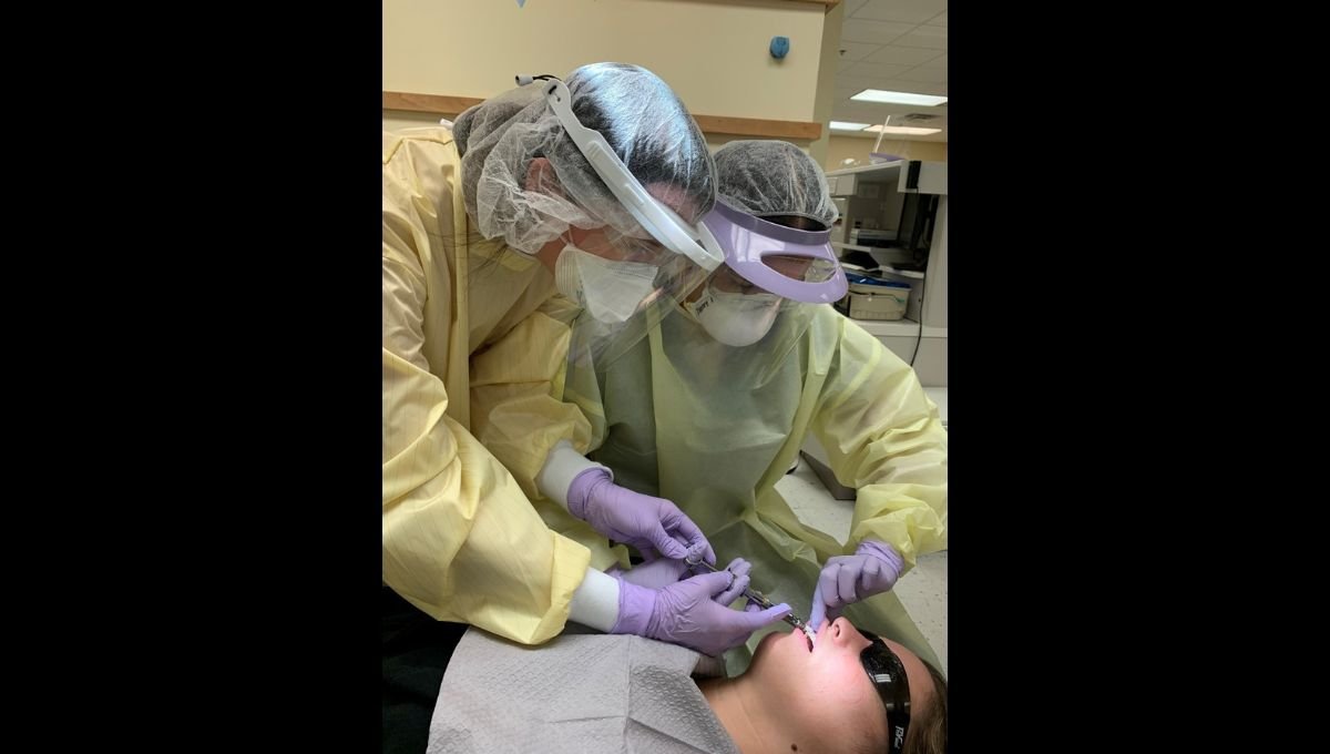 Dental hygienists administer anesthesia