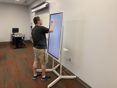 Student uses digital flipboard
