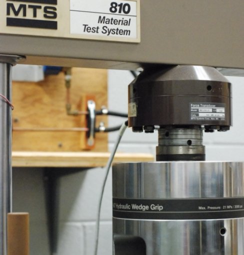 MTS Material Testing Machine with Hydraulic Wedge Grip