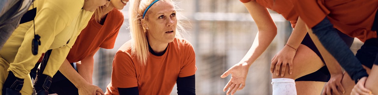 Teacher coaching students
