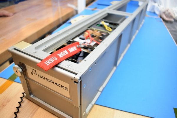 two-cubesats-in-0139