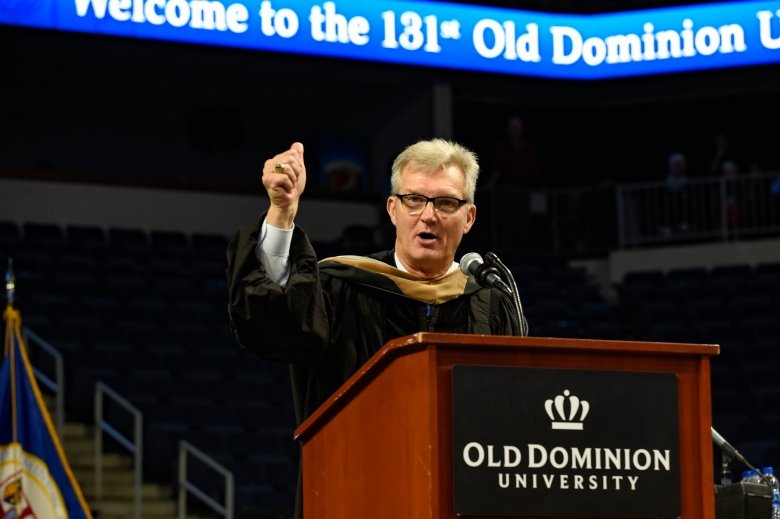 2019 Fall Morning Commencement