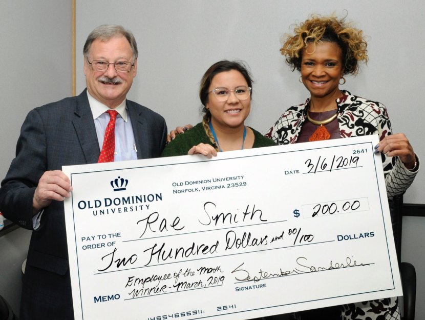 2019 March Employee of the Month Rachel Smith