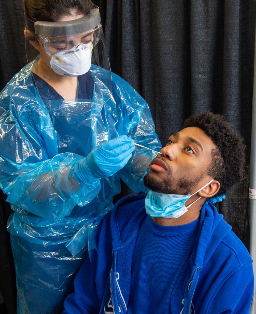 student-covid-test-008021-17