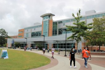 ODU Welcome Week-Perry Library