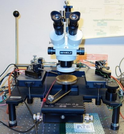Model 6000 Series Test Station (Micromanipulator)