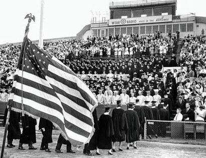 1966-commencement-ceremony